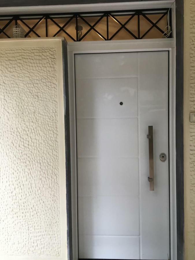 Anastasis Apartment In Palaio Faliro Athens Luaran gambar